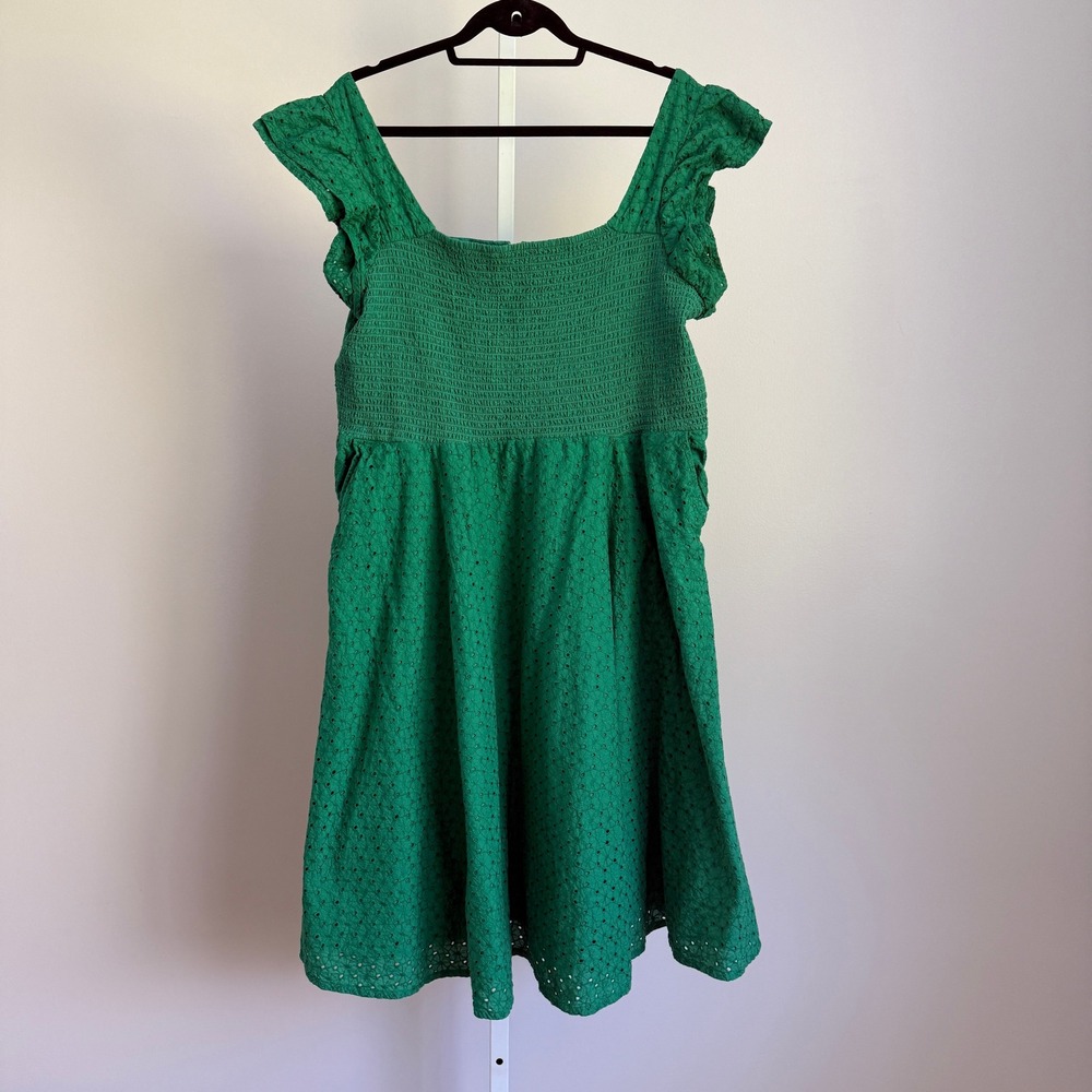 Timeless London Green Eyelet Dress UK20 US16 Flutter Sleeve Smocked Casual